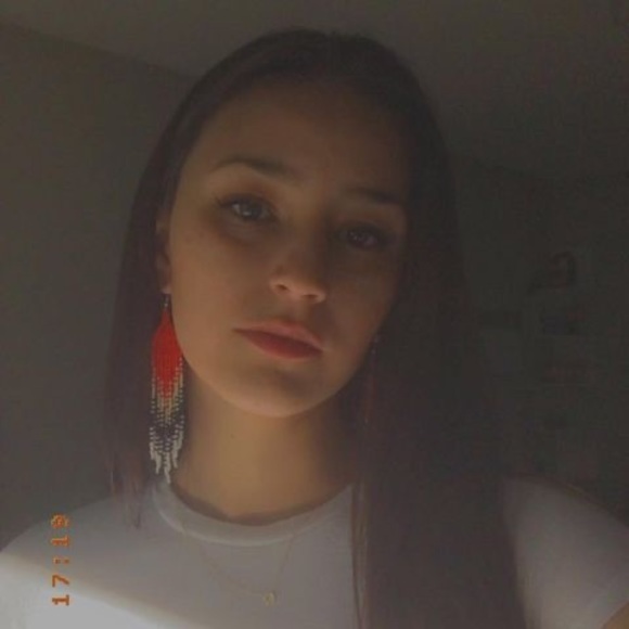 Meet your Posher, Chantel - Picture 1 of 1